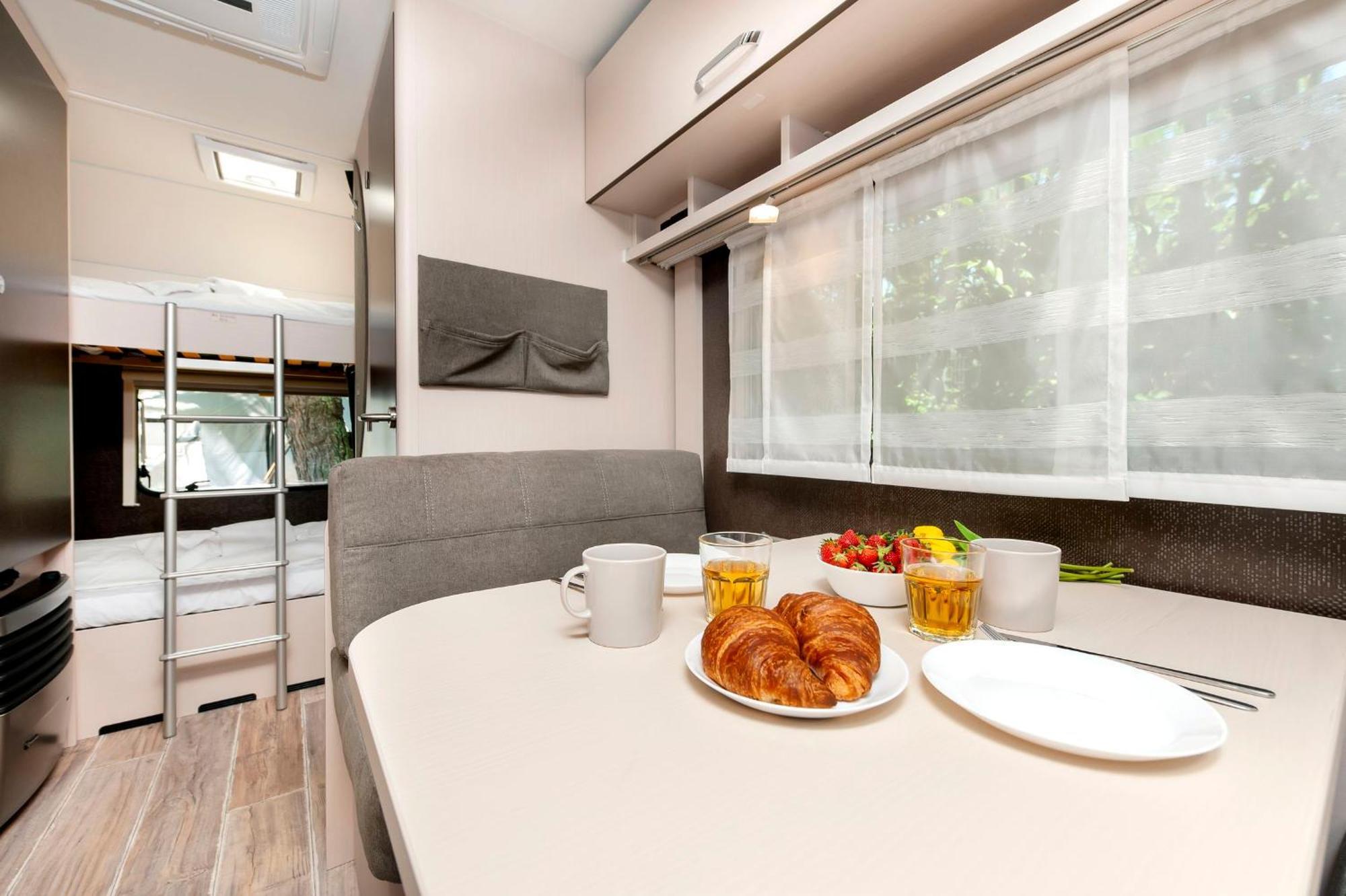 Bauer Caravan In Fkk Solaris Campsite *